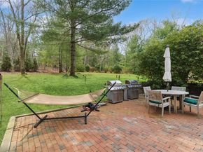 27 Ely Brook Road, East Hampton NY 11937