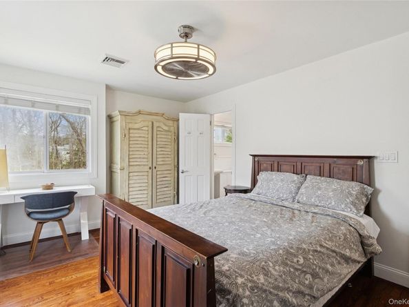 27 Ely Brook Road, East Hampton NY 11937