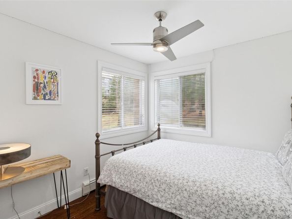 27 Ely Brook Road, East Hampton NY 11937