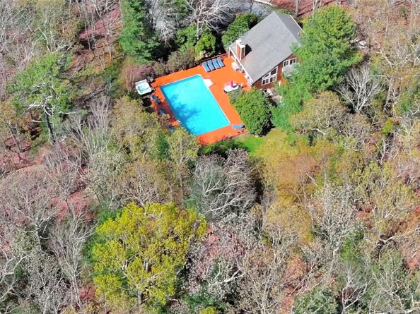 27 Ely Brook Road, East Hampton NY 11937