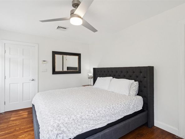 27 Ely Brook Road, East Hampton NY 11937