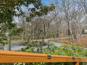 27 Ely Brook Road, East Hampton NY 11937