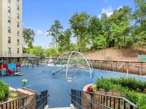 5 Fordham Hill Oval 6A, Bronx NY 10468