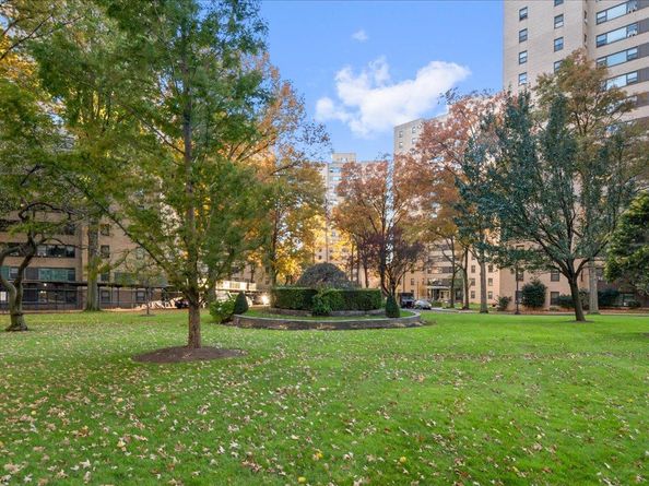 5 Fordham Hill Oval 6A, Bronx NY 10468