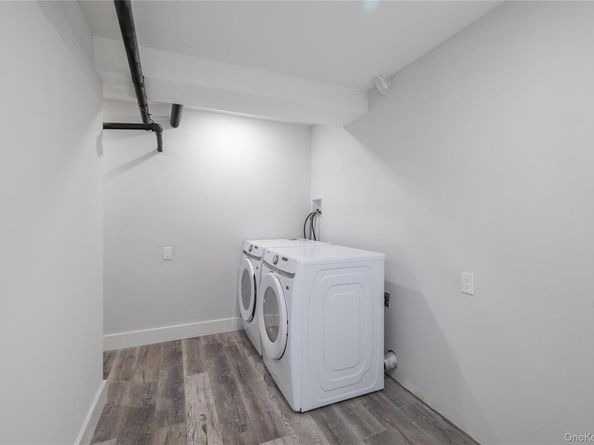 12-99 Brunswick Avenue, Far Rockaway NY 11691