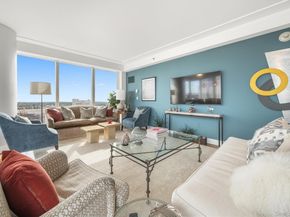 5 Renaissance Square 27G, White Plains NY 10601