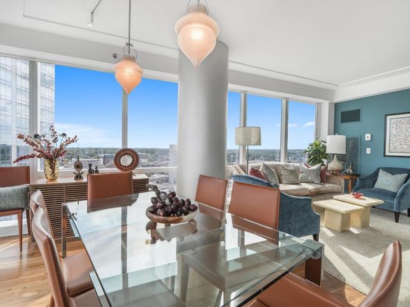 5 Renaissance Square 27G, White Plains NY 10601