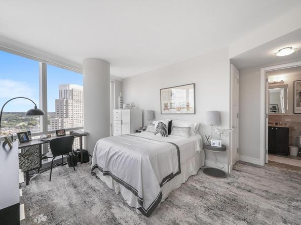 5 Renaissance Square 27G, White Plains NY 10601