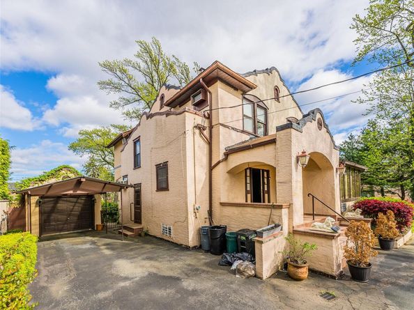 14-35 161 Street, Beechhurst NY 11357
