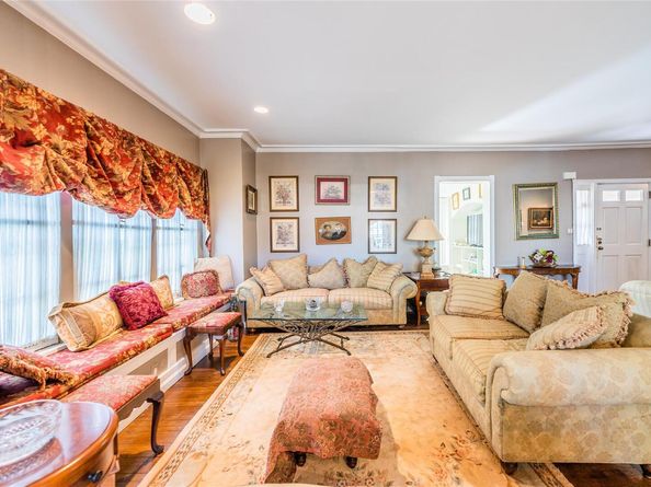 14-35 161 Street, Beechhurst NY 11357