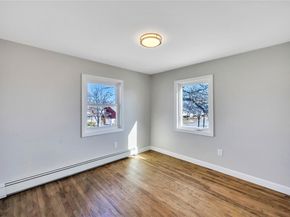 7 Howard Avenue, Freeport NY 11520