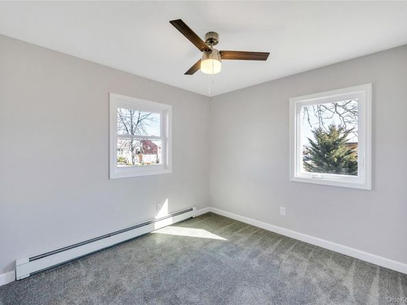 7 Howard Avenue, Freeport NY 11520