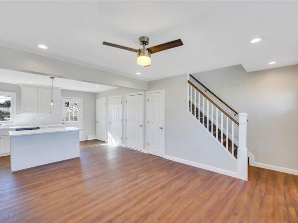 7 Howard Avenue, Freeport NY 11520
