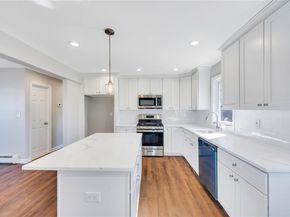 7 Howard Avenue, Freeport NY 11520