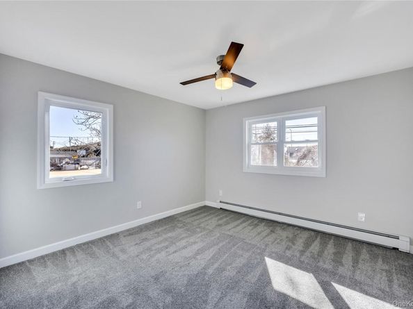 7 Howard Avenue, Freeport NY 11520
