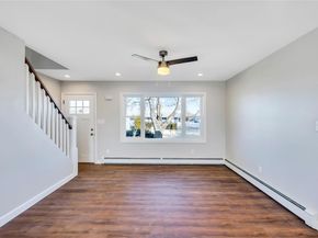 7 Howard Avenue, Freeport NY 11520