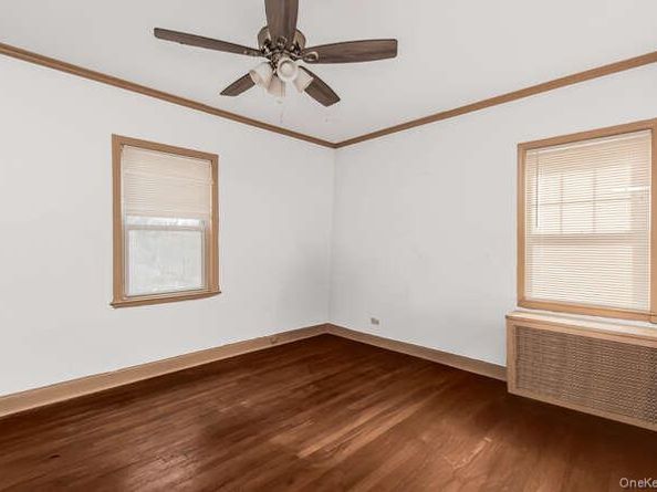 68-09 Alderton Street, Rego Park NY 11374