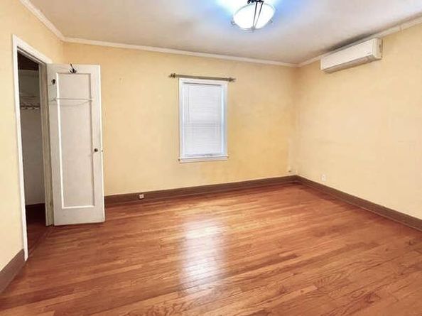 68-09 Alderton Street, Rego Park NY 11374