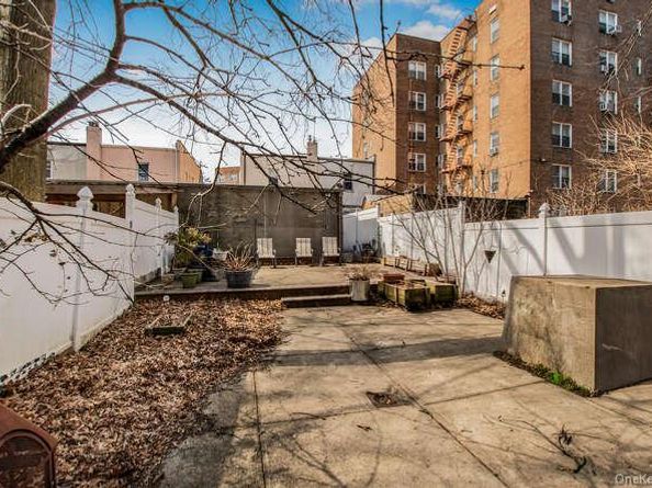 68-09 Alderton Street, Rego Park NY 11374