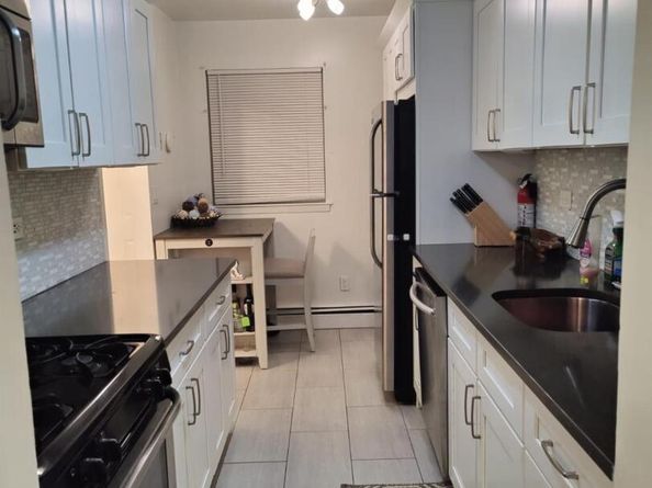 150 Glenwood Avenue G4, Yonkers NY 10703