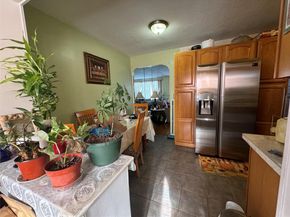 1118 213 Street E, Bronx NY 10469