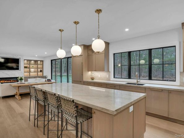 Lot 1 1003 Baldwin Path, Dix Hills NY 11746