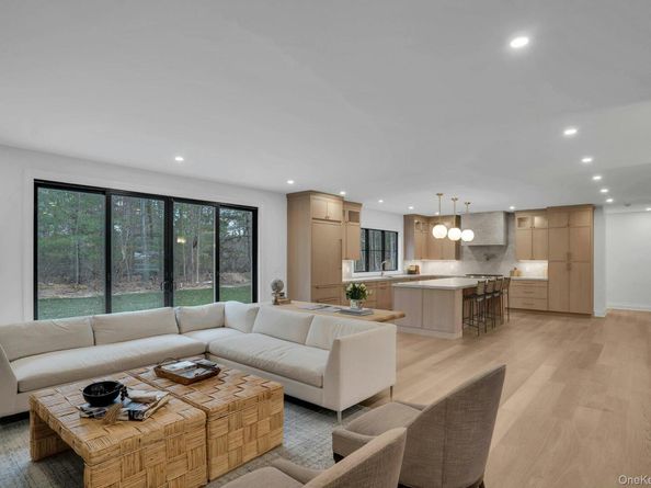 Lot 1 1003 Baldwin Path, Dix Hills NY 11746