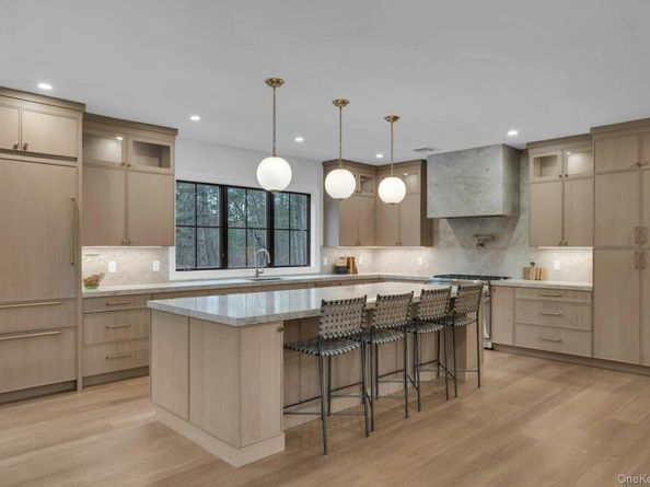 Lot 1 1003 Baldwin Path, Dix Hills NY 11746