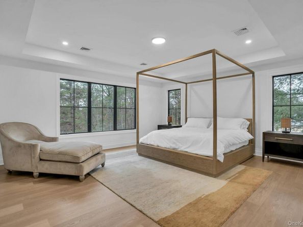 Lot 1 1003 Baldwin Path, Dix Hills NY 11746