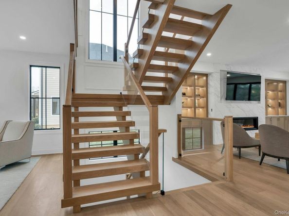 Lot 1 1003 Baldwin Path, Dix Hills NY 11746