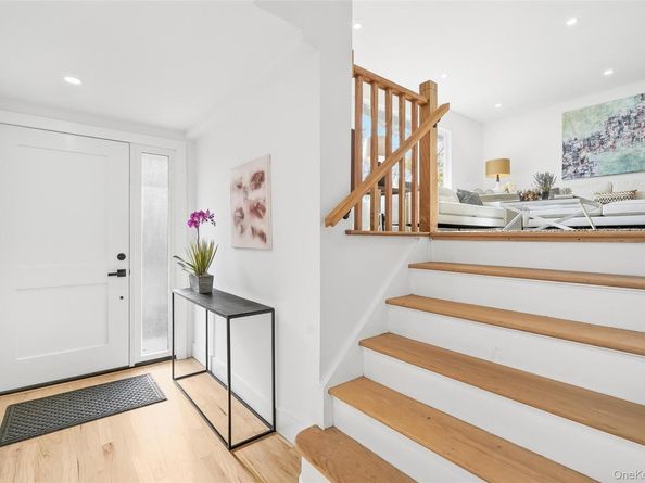 2222 Boston Post Road, Larchmont NY 10538