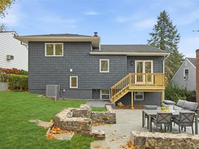 2222 Boston Post Road, Larchmont NY 10538