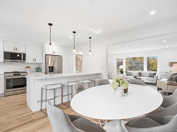 2222 Boston Post Road, Larchmont NY 10538