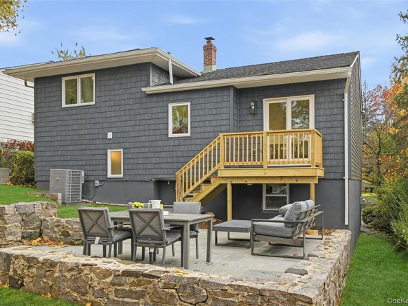 2222 Boston Post Road, Larchmont NY 10538