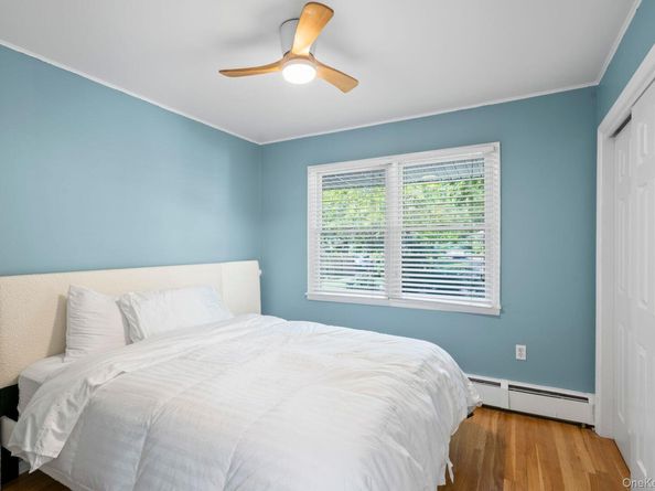 6 Rancher Place, Huntington NY 11743