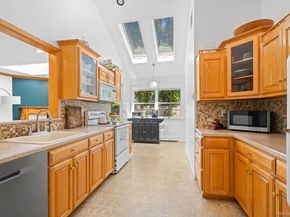 6 Rancher Place, Huntington NY 11743