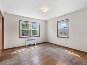40 Carnegie Avenue, Elmont NY 11003