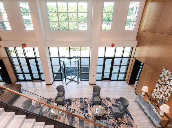 100 Garvies Point Road 1014, Glen Cove NY 11542
