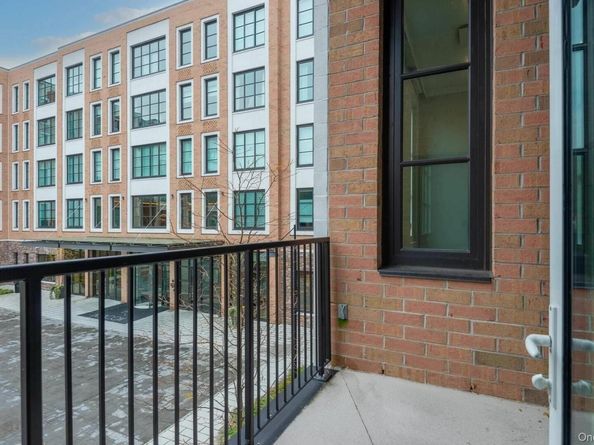 100 Garvies Point Road 1014, Glen Cove NY 11542