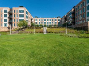 100 Garvies Point Road 1014, Glen Cove NY 11542