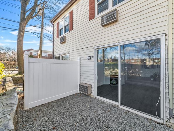 10 Westview Avenue H, White Plains NY 10603