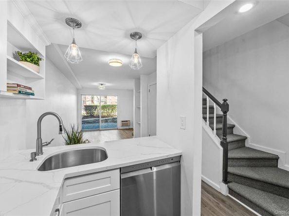 10 Westview Avenue H, White Plains NY 10603