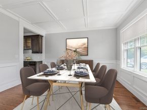 109 Greenway, Albertson NY 11507