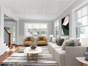109 Greenway, Albertson NY 11507
