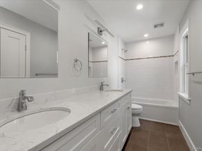 109 Greenway, Albertson NY 11507
