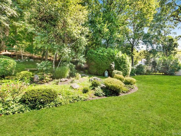 7 Secor Glen Road, Hartsdale NY 10530