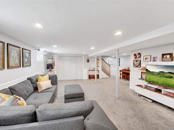 7 Secor Glen Road, Hartsdale NY 10530