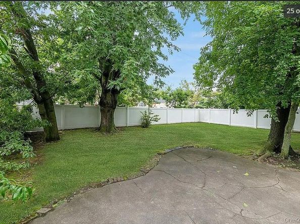 1016 Westwood Road, Woodmere NY 11598