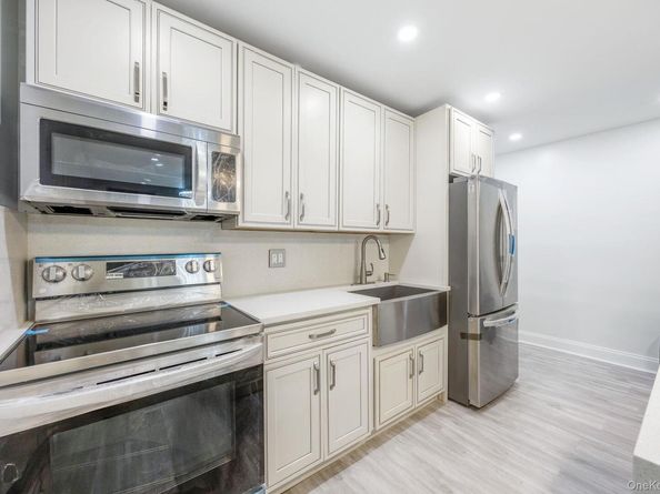 7813 153rd Avenue 1F2, 1FG, Howard Beach NY 11414