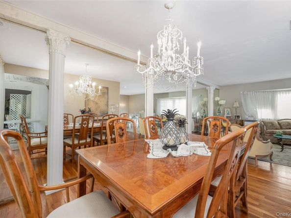 1643 Fairfax Avenue, West Islip NY 11795
